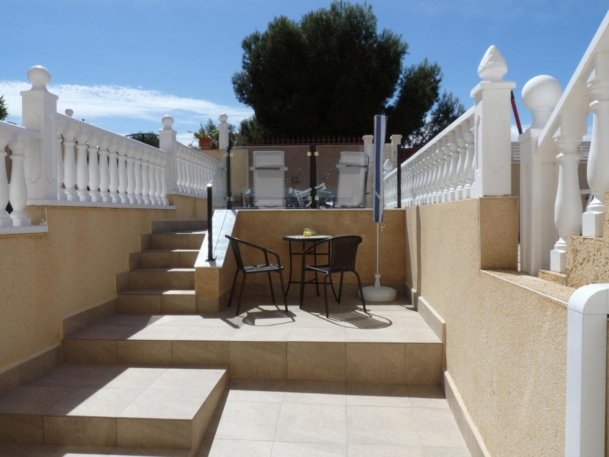 Modern Apartment Near Beach Ла Мата Екстериор снимка